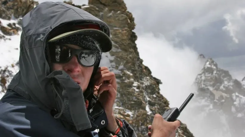 تلفن ماهواره‌ای