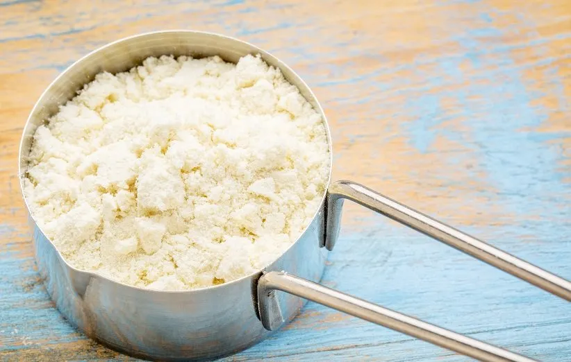 نوشیدنی با پروتئین وی و دانهی چیا برای لاغری