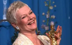 جودی دنچ بازیگر نقش مکمل زن 2022