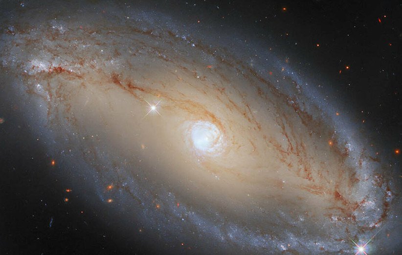 کهکشان مارپیچی میله‌ای NCG 5728