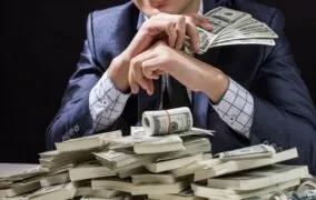 عادت‌های افراد پولدار