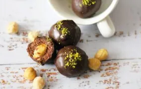 طرز تهیه ترافل فندقی شکلاتی
