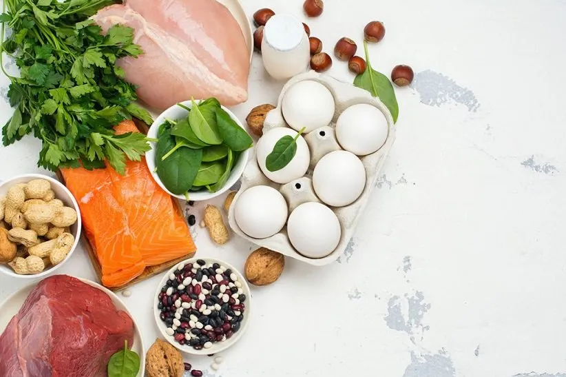 پرخوری می‌کنید چون به اندازه‌ی کافی پروتئین مصرف نمی‌کنید