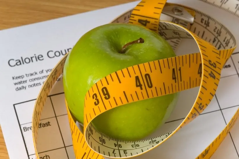 به جای دریافت مواد مغذی، روی دریافت کالری تمرکز می‌کنید