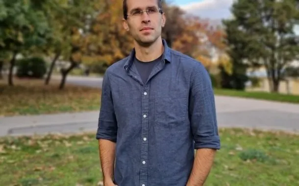 پیکسل 6 پرو گلکسی S21 آیفون 13