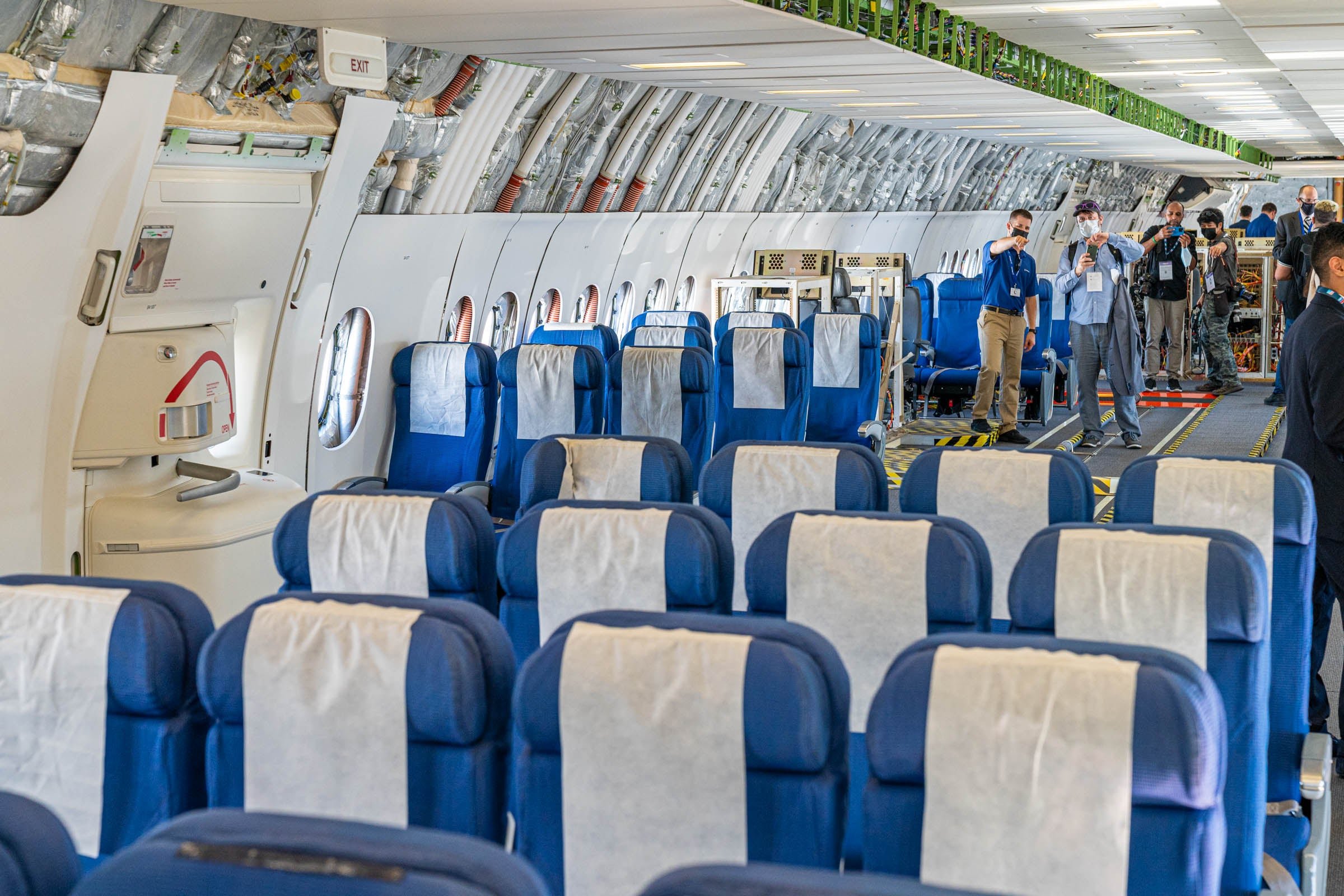 چیدمان صندلی‌های بوئینگ 777x در نمایشگاه هوایی دبی
