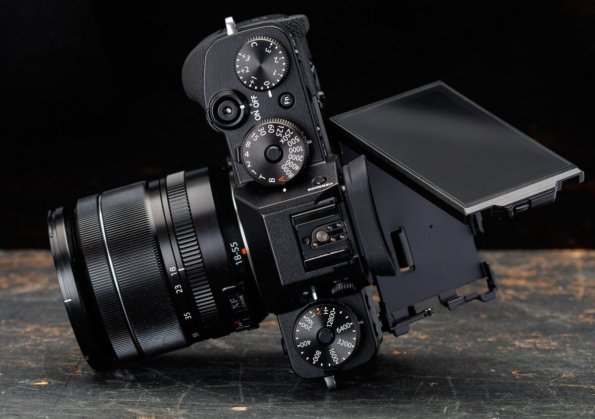 نمایشگر چرخنده دوربین فوجی فیلم X-T3