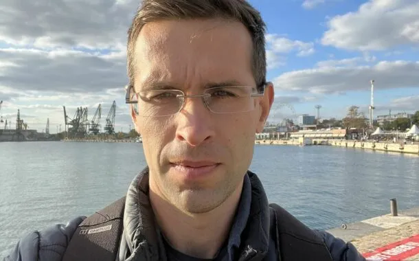 پیکسل 6 پرو آیفون 13 پرو مکس گلکسی S21 اولترا