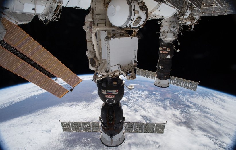 فضاپیمای باری پروگرس MS-07 و سرنشین‌دار سایوز MS-07 متصل به ایستگاه فضایی بین‌المللی