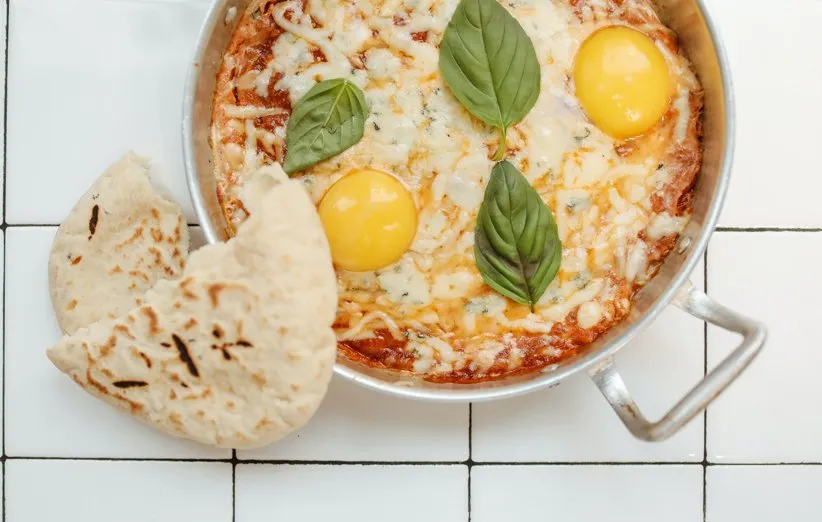 خوردن تخم مرغ در صبحانه مادران شیرده به کیفیت شیر کمک می کند