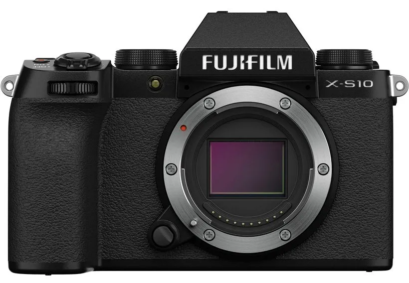 دوربین فوجی‌فیلم X-S10