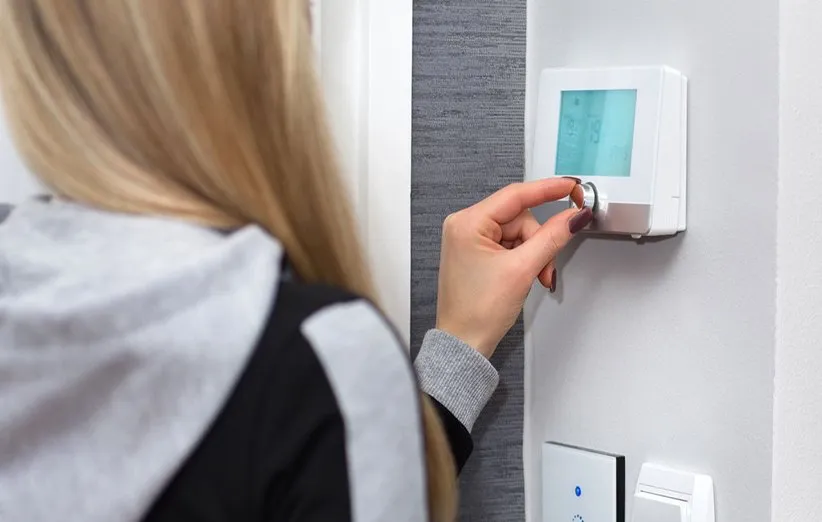 از ترموستات‌های هوشمند استفاده کنید