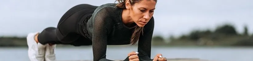 بهترین تمرینهای ورزشی شانه برای خانمها