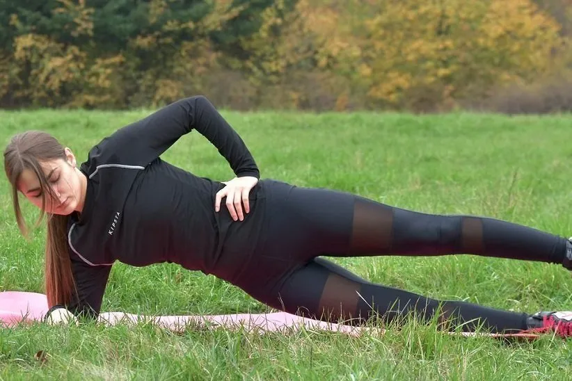 «پلانک از بغل» (Side Plank)