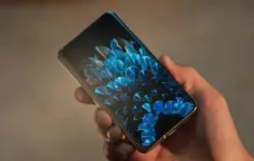 گوشی تاشوی اوپو