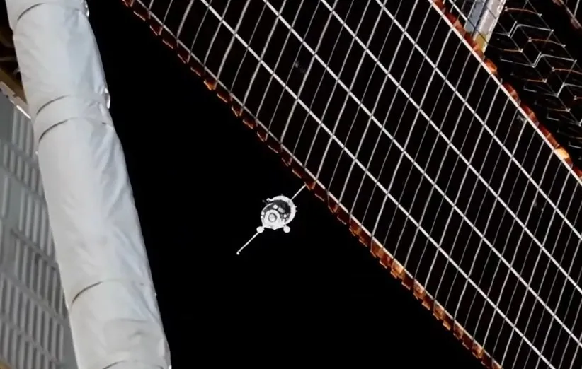 تصویری از نزدیک شدن فضاپیمای سایوز MS-20 به ایستگاه فضایی بین‌المللی