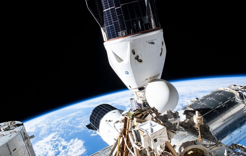 اتصال فضاپیمای دراگون اسپیس‌ایکس CRS-24 به ایستگاه فضایی بین‌المللی