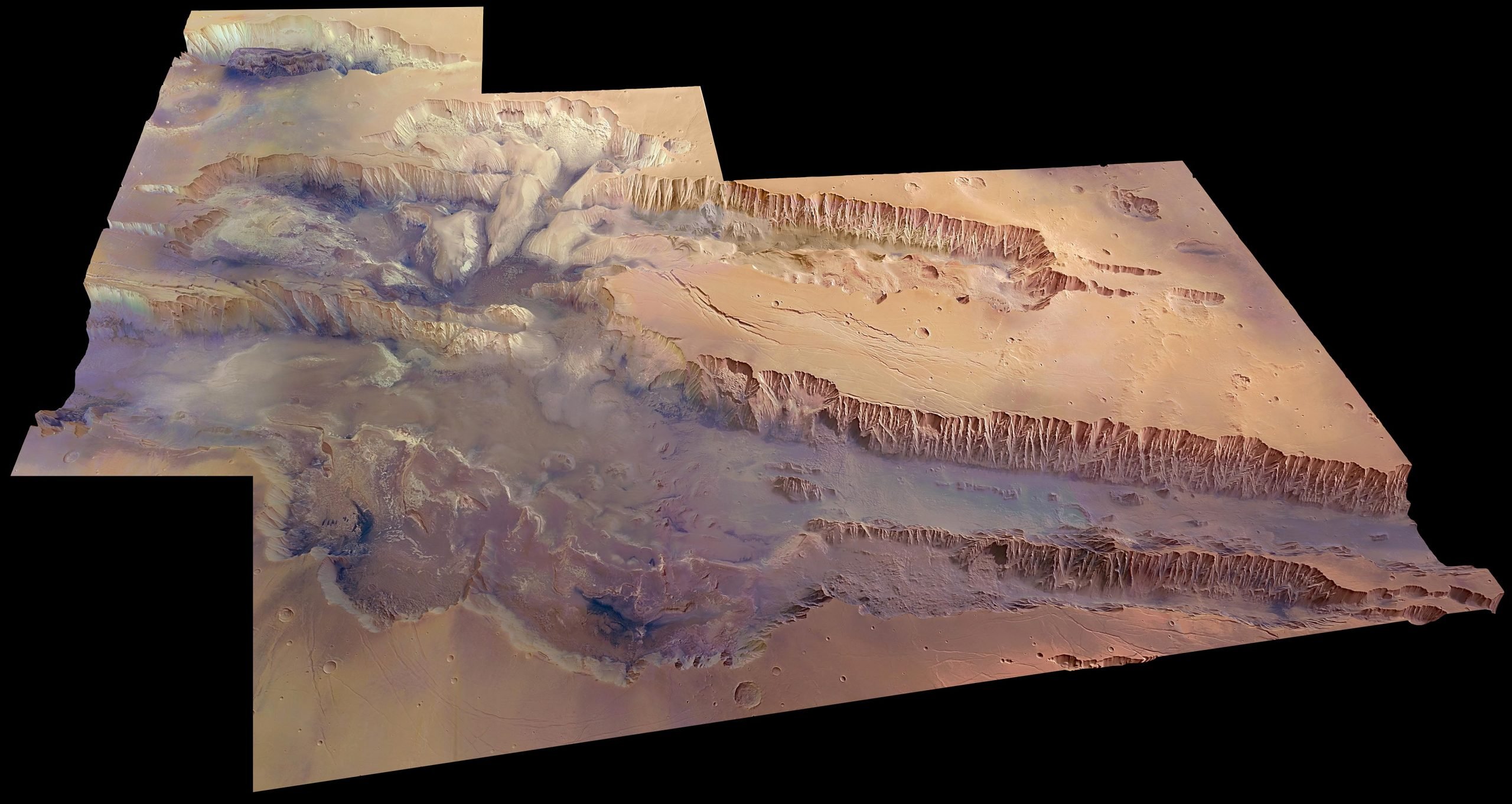 دره‌ی عظیم مارینر در مریخ
