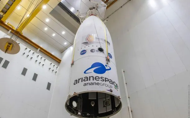 عملیات قرارگیری تلسکوپ فضایی جیمز وب در موشک آریان 5