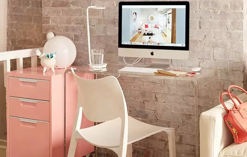 میز تحریر کریستالی