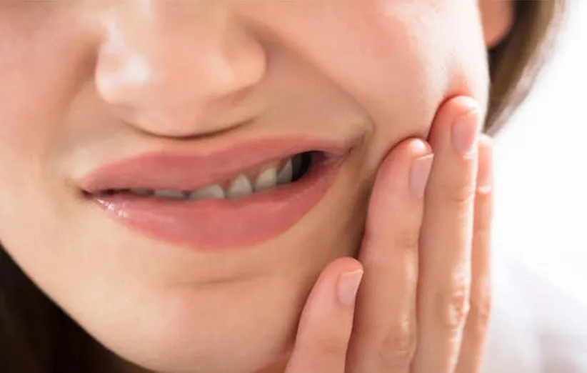 نشانه‌های دندان‌قروچه