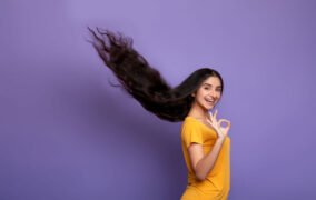 11 ترکیب طبیعی و خانگی برای ترمیم و تقویت موهای آسیب‌دیده
