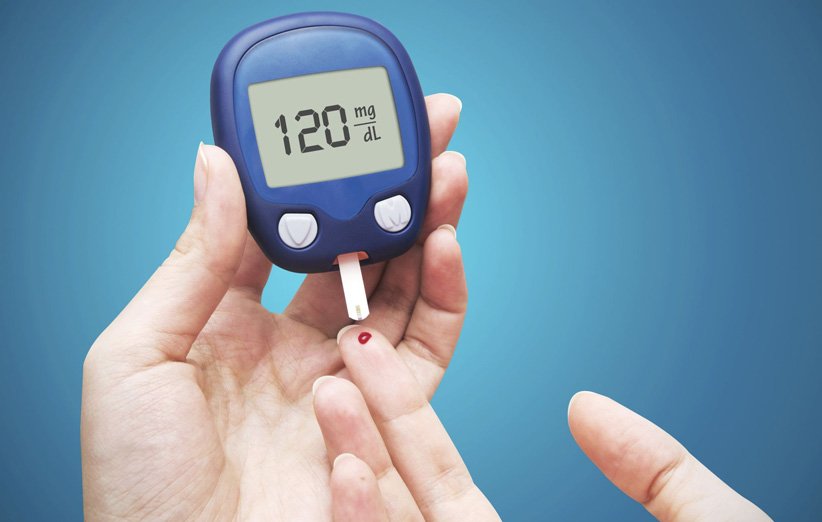 قند خون نرمال چقدر باید باشد؟ (راهنمای کامل افراد سالم و دیابتی در سنین  مختلف) • دیجی‌کالا مگ