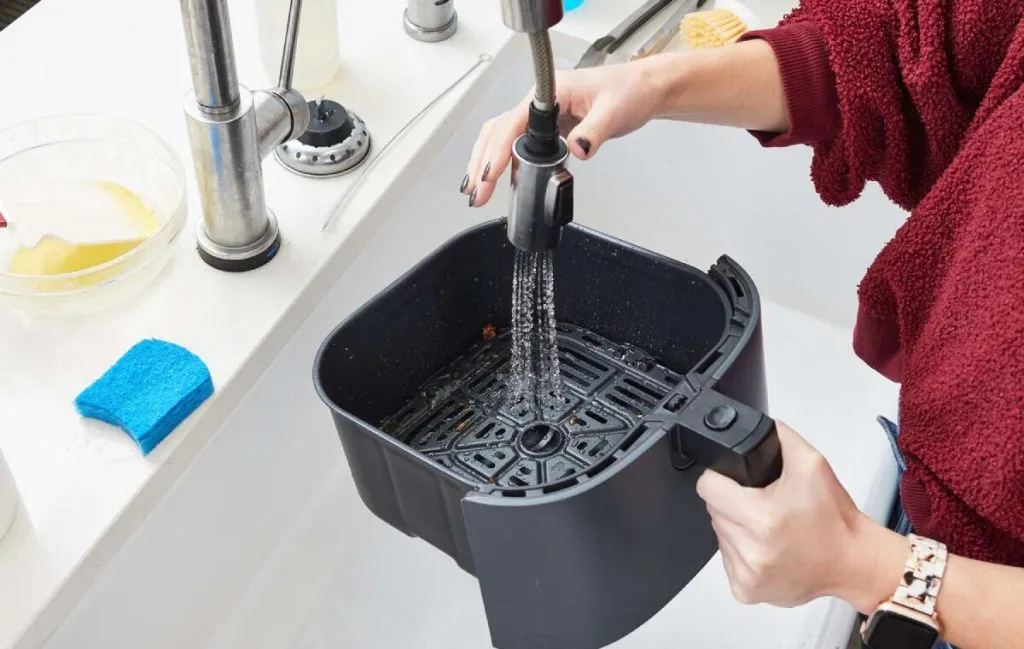 خانه تکانی یک هفته‌ای