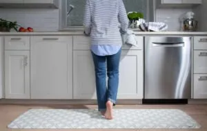 19 ایده‌ی فوق‌العاده برای انتخاب فرش آشپزخانه