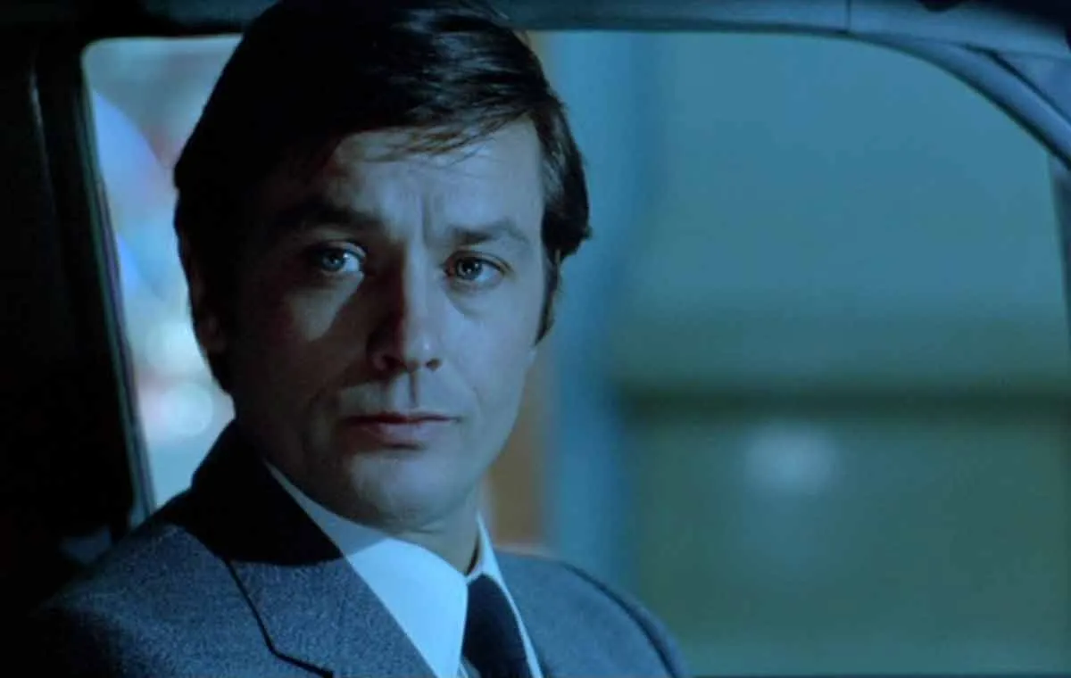 بهترین فیلمهای آلن دلون یک پلیس