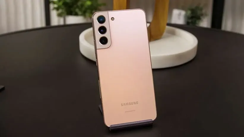 گلکسی‌ S22‌