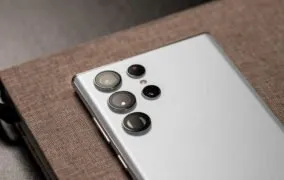 کاهش فروش سامسونگ