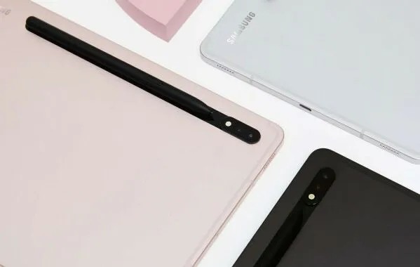 تصاویر گلکسی تب S8