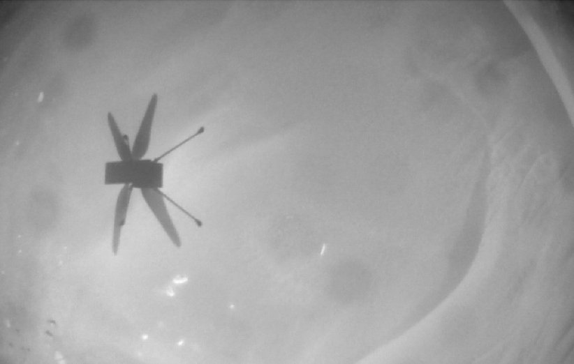 سایه‌ی بالگرد نبوغ در پرواز بیست‌ودوم از نگاه دوربین ناوبری