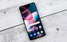 موتورولا Edge 30