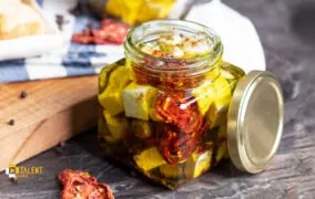 طرز تهیه پنیر طعم‌دار