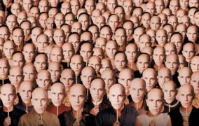 جان مالکوویچ بودن . تصویر شاخص