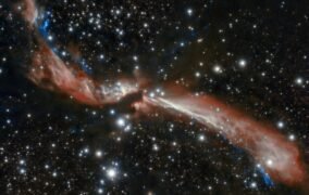 جت ستاره‌ای و سینوسی MHO 2147