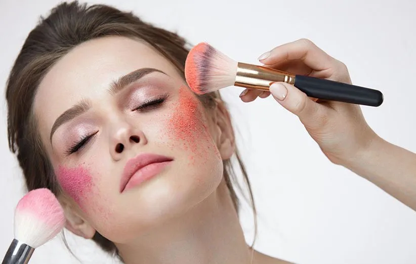 10 simple steps for a beautiful and natural light makeup batiyeh