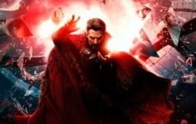 دکتر استرنج در چند جهانی دیوانگی