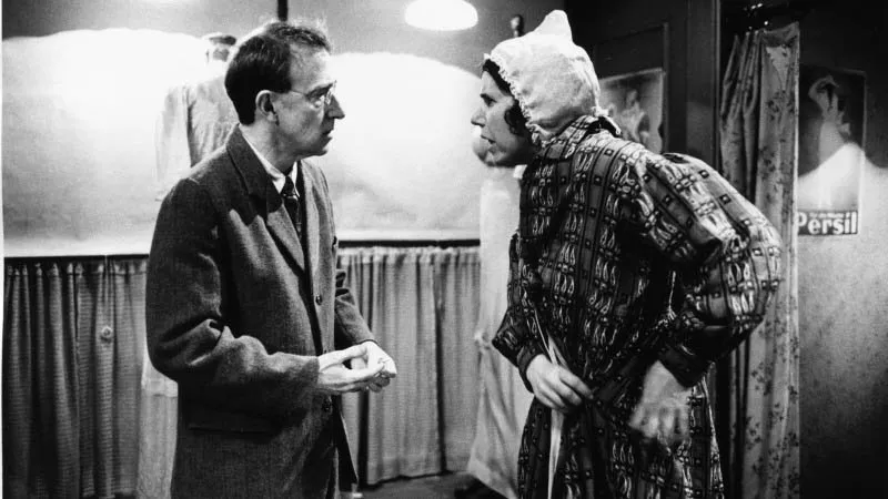 فیلم سایهها و مه