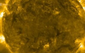 نگاه نزدیک فضاپیمای مدارگرد خورشیدی اروپا به خورشید