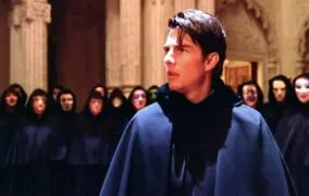 چشمان کاملا بسته