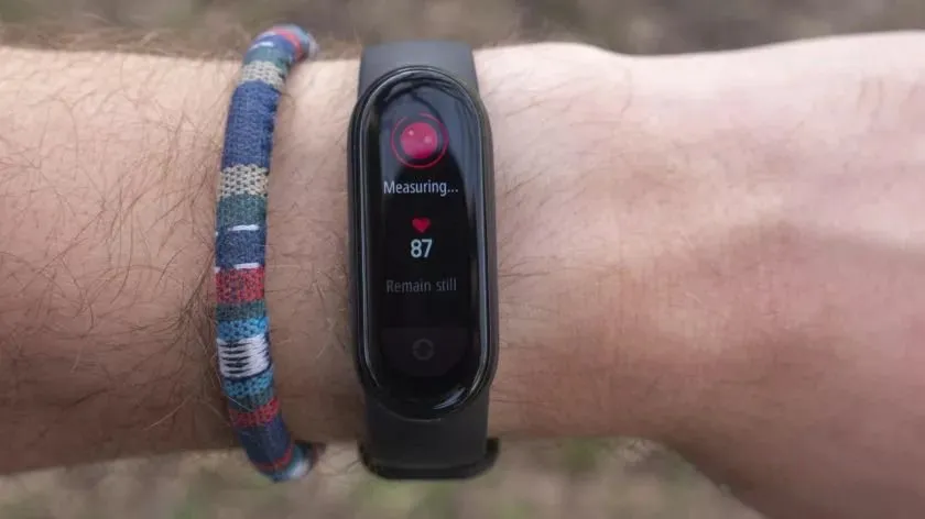 شیائومی می بند 7