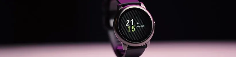 بررسی ساعت هوشمند هایلو مدل Solar: خوش‌قیمت با عمر باتری فوق‌العاده