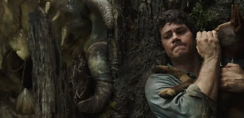 فیلم عشق و هیولاها