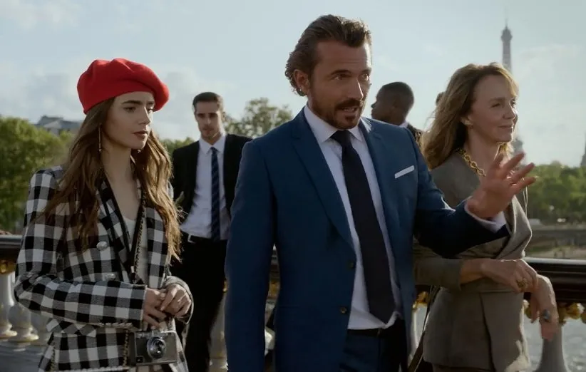 بازیگران اصلی در نمایی از سریال