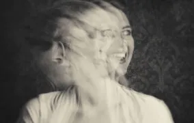 علائم غیرعادی افسردگی