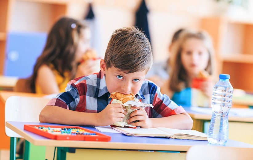 تأثیر رژیم غذایی در بروز استرس مدرسه‌ای