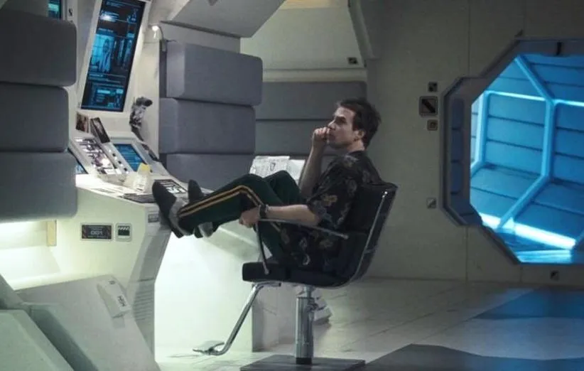 ماه- سفر به فضا